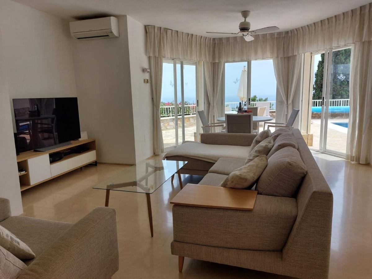 Villa Lemon Tree - Amazing Sea Views 阿尔姆尼卡 外观 照片